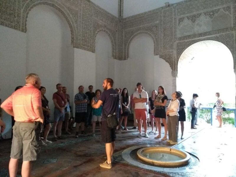 Seville: Alcázar Fast-Track Access with Guided Tour - Key Points