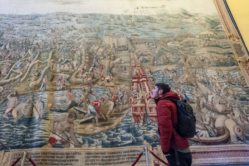 Seville: Alcázar Guided Tour - The Gardens: A Floral Wonderland