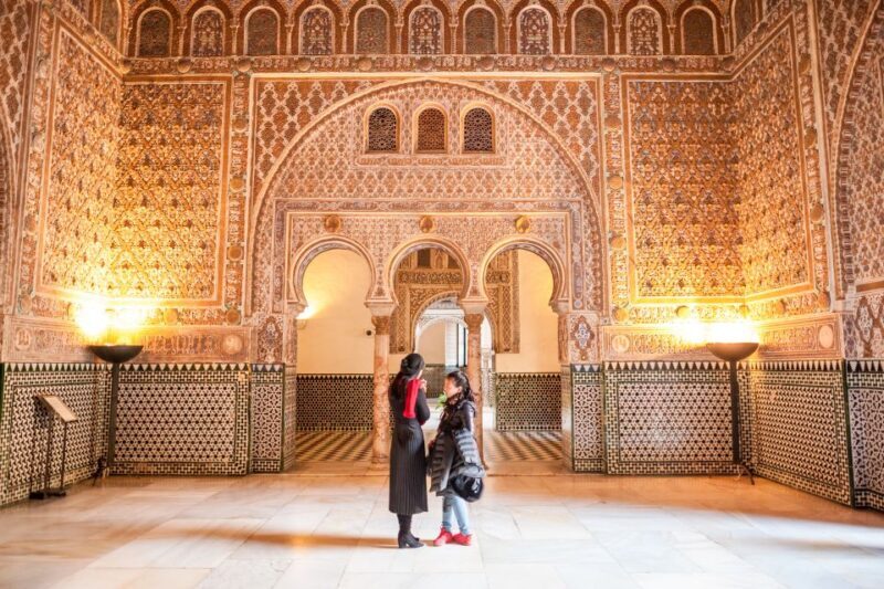 Seville: Alcazar Guided Tour with Entrance - Why This Tour is a Smart Choice