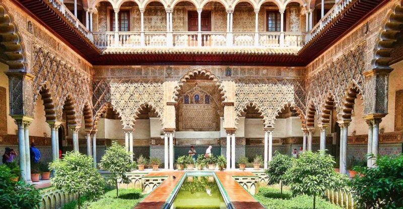 Seville: Alcázar Tour with Tickets Included - FAQ