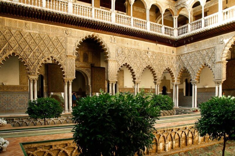 Seville: Cathedral, Giralda & Alcázar Guided Tour - Who Should Book This Tour?