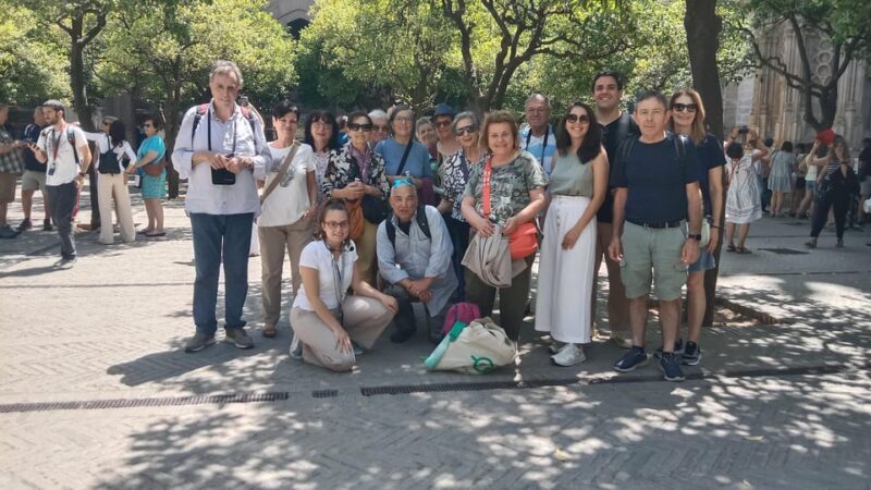 Seville: Cathedral & Giralda Guided Tour with Tickets - Practical Details and What’s Included