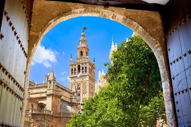 Seville: Cathedral & Giralda Guided Tour with Tickets - The Itinerary in Detail