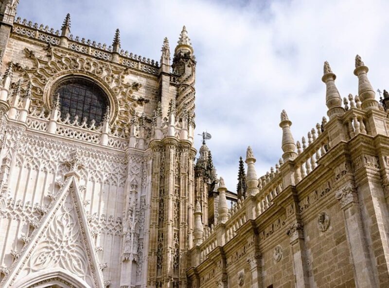 Seville Cathedral Skip-the-Line Tour - Key Points