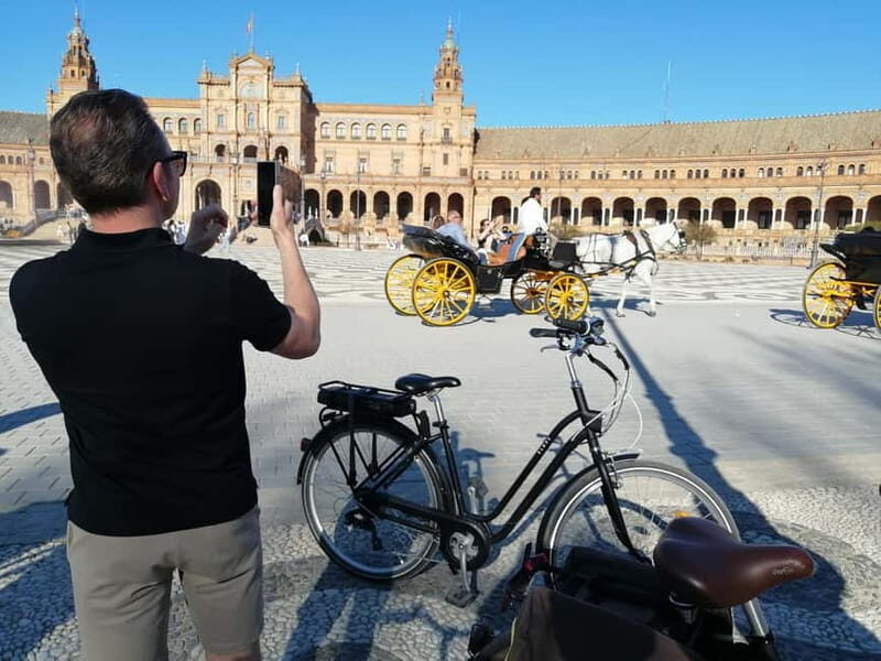 Seville: Dutch Highlights (E-)Bike Tour with a Small Group - The Practical Details