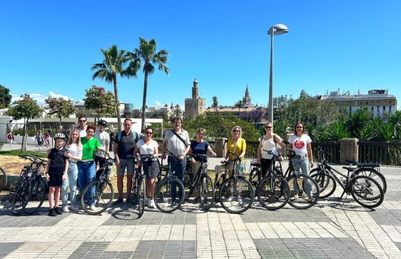 Seville: Dutch Highlights Tour - Well-Rounded Summary