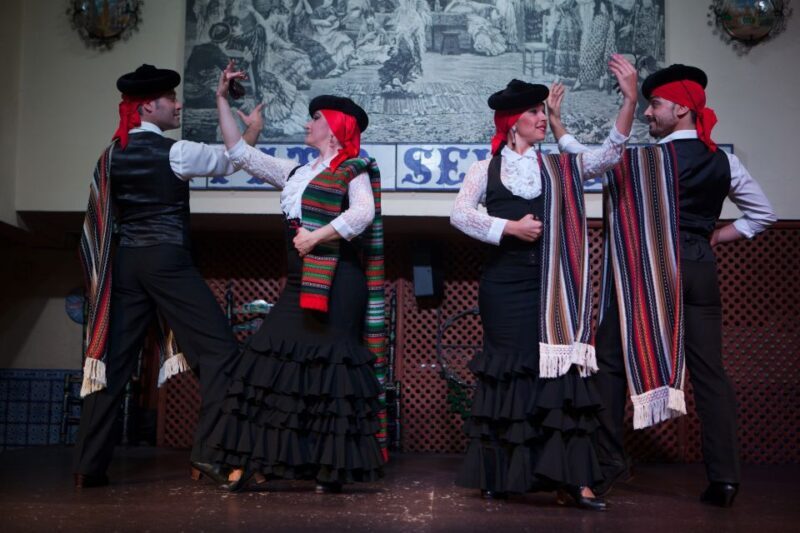 Seville: El Patio Sevillano Flamenco Show Ticket & Dinner - Key Points