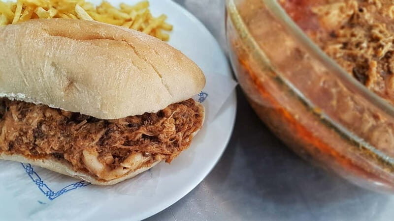 Seville: Exclusive Tapas Tour with Local Guide - Key Points