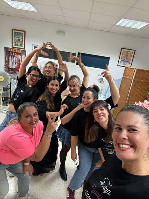 Seville: Flamenco workshop with your group - What to Expect from the Flamenco Workshop in Seville