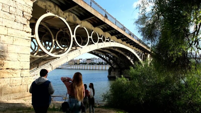 Seville: Guadalquivir & Secrets of Triana Small Group Tour - Key Points