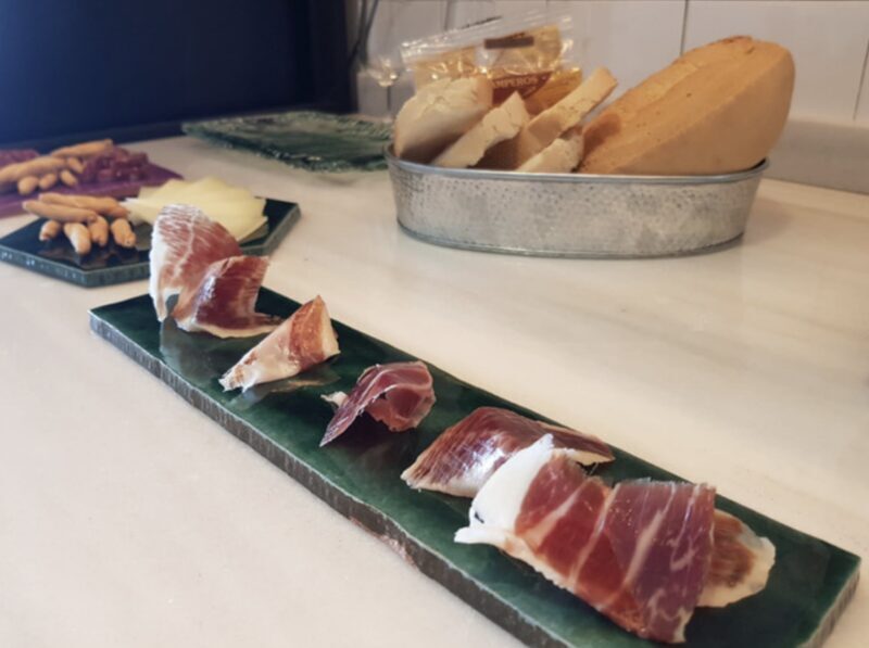 Seville: Iberian Meat Tasting - A Closer Look at the Iberian Meat Tasting Experience