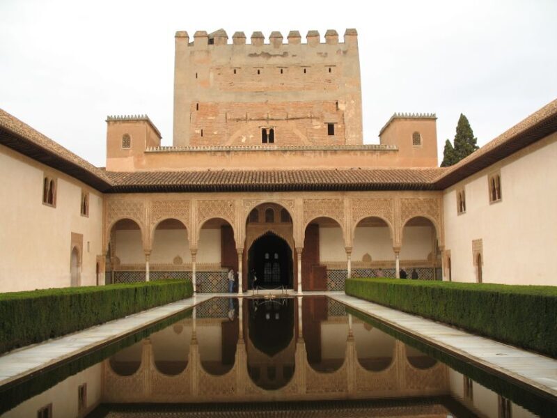 Seville: Private Day Trip to Granada with Alhambra Entry - Who Should Consider This Tour?