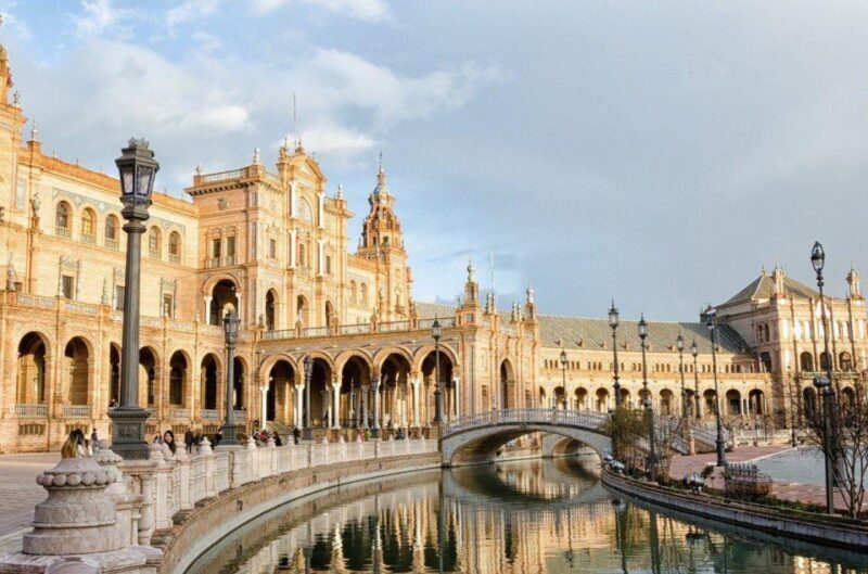 Seville Private Guided Walking Tour - Tips to Maximize Your Experience