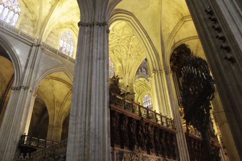 Seville: Royal Alcazar, Cathedral and Giralda Tower Tour - Authentic Traveler Insights