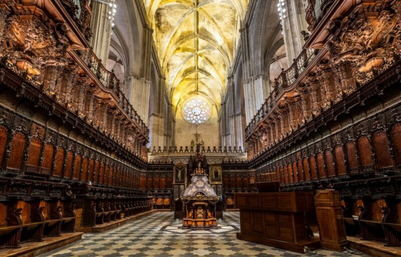 Seville: Small-Group Cathedral and Giralda Tour with Tickets - Value and Practical Considerations