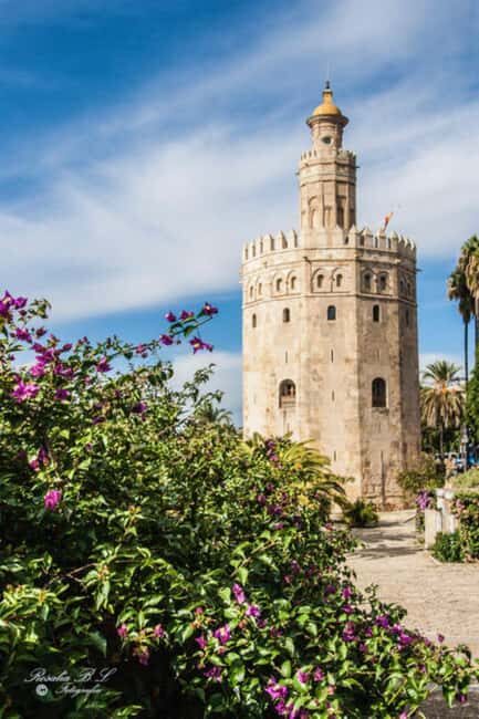 Seville: Womens History Walking Tour - Key Points