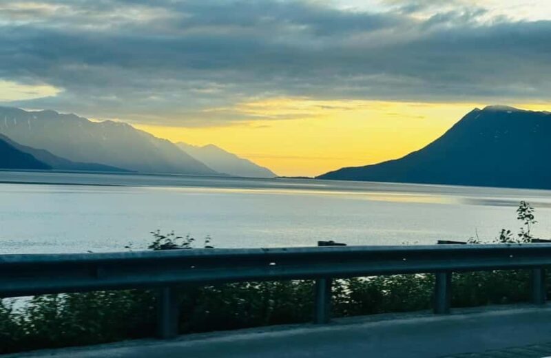 Seward: Transit Tour to Anchorage with Wildlife Center - An In-Depth Look at the Travel Experience