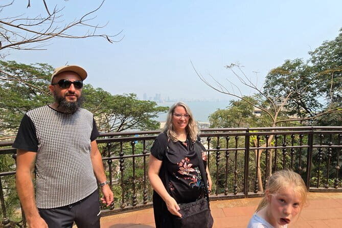 SGNP Wildlife+Kanheri Caves+Tiger Safari+Tribal Village+Temple - Frequently Asked Questions