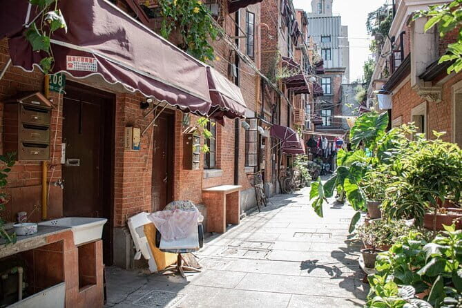 Shanghai Culture Tour in a Hidden Neighbourhood - An In-Depth Look at the Shanghai Culture Tour