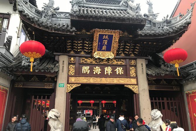 Shanghai Full-Day Private Guided Tour with Pick Up and Lunch - Who Is This Tour Best For?