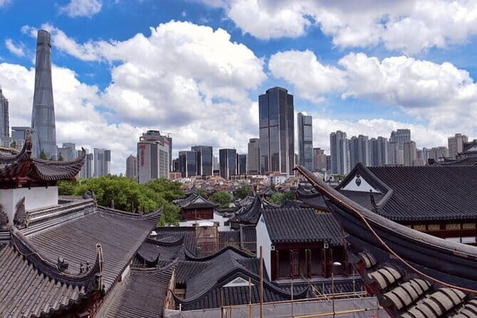 Shanghai Must-See Private Walking Tour with a Guide - A Deep Dive into the Shanghai Must-See Private Walking Tour