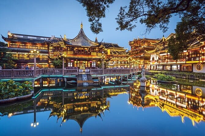 Shanghai Private Car Tour with History, Skylines and Culture - FAQs