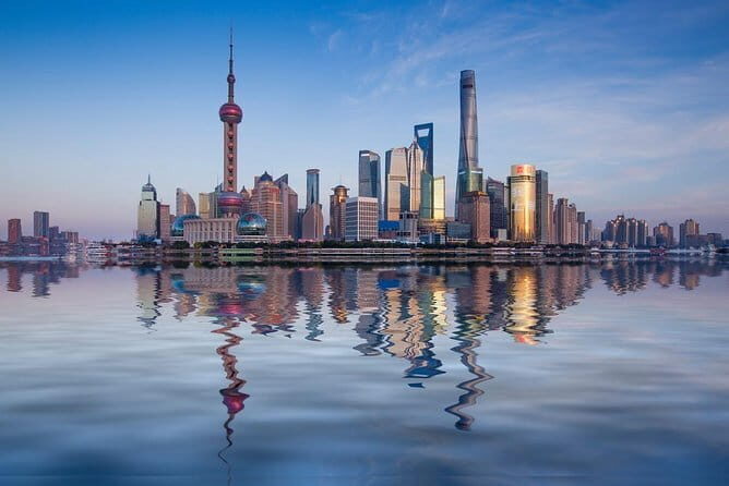 Shanghai Private Layover Tour: Jade Buddha Temple+Sunset in Oriental Pearl Tower - Final Thoughts