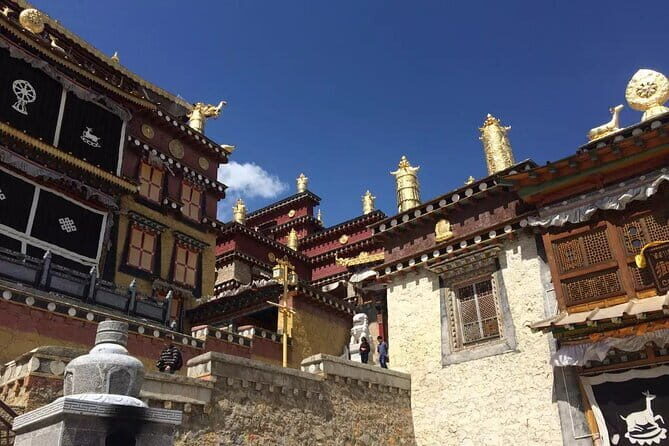 Shangri-La Private Day Tour - FAQ