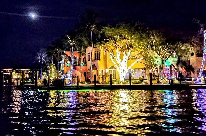 SHARED - 2h Holiday Lights Cruise Tour in Fort Lauderdale (6pax) - Final Thoughts