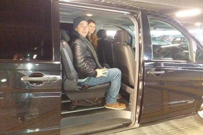 Shared Arrival Transfer London Airport to Hotel Accommodation - Price and Value