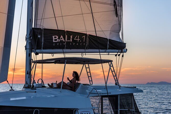 Shared Catamaran Half Day Cruise in Santorini - FAQ