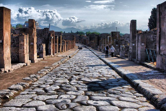 Shared Pompeii Tour from Naples  Guide & Tickets Included - FAQ