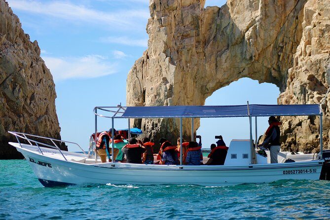 Shared ride to the arch of Cabo San Lucas - What the Tour Includes and Excludes