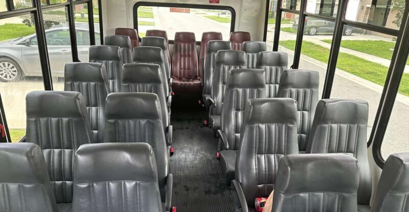 Shared Shuttle Port Canaveral - MCO Orlando Airport - The Boarding Process and Group Dynamics