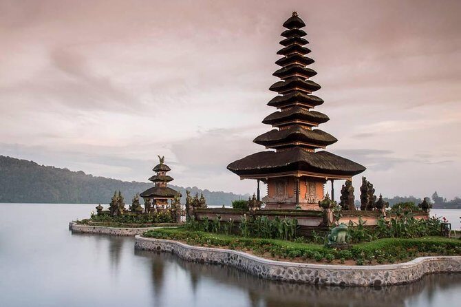 Shared Tour: Jatiluwih Rice Terraces - Ulun Danu Temple - Banyumala Waterfalls - FAQ