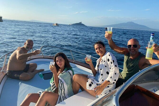 Shared Tour of Capri with Blue Grotto - An In-Depth Review of the Capri Blue Grotto Shared Tour