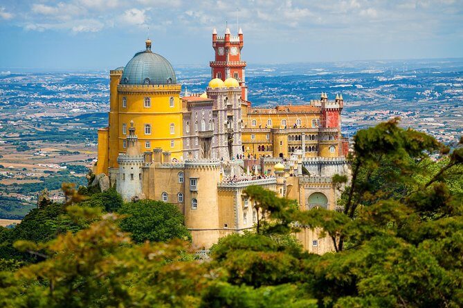 Shared Tour to Sintra from Lisbon Including Entrance to Pena Palace - The Itinerary Breakdown