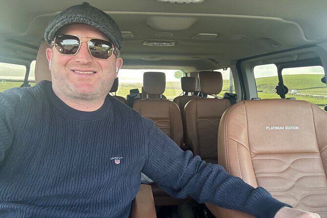 Sheepdogs in the countryside, authentic Dubliners city tour combo - An In-Depth Look at the Tour