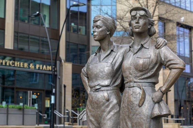 Sheffield: City Walking Tour and Exploration Game - FAQ