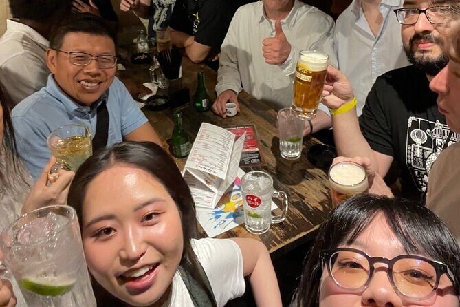 Shinjuku Locals &Traveller Meet&Drink Experience Solo going Party - The Sum Up