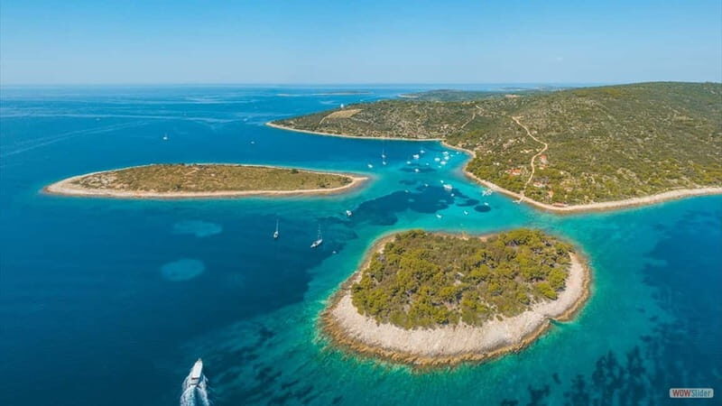 Shipwreck - Blue Lagoon All Inclusive + Trogir Walking Tour - Exploring the Shipwreck - Blue Lagoon All Inclusive + Trogir Walking Tour