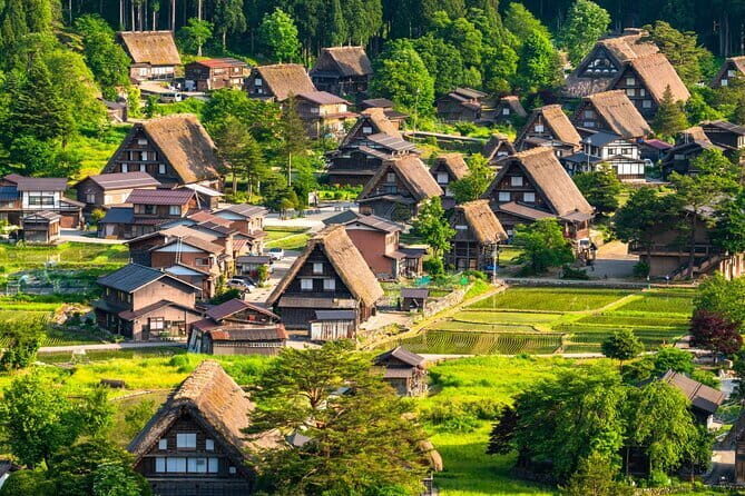 Shirakawago and Hida Takayama Day Trip from Nagoya - FAQs
