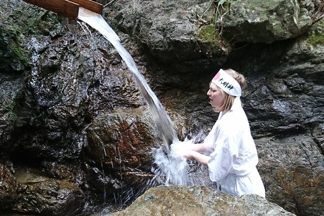 Shirataki Takigyo Waterfall Meditation Experience in Toba - Who Will Love This Experience?
