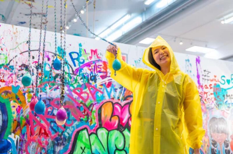 Shooting and Spinning Private Art Experience - Key Points