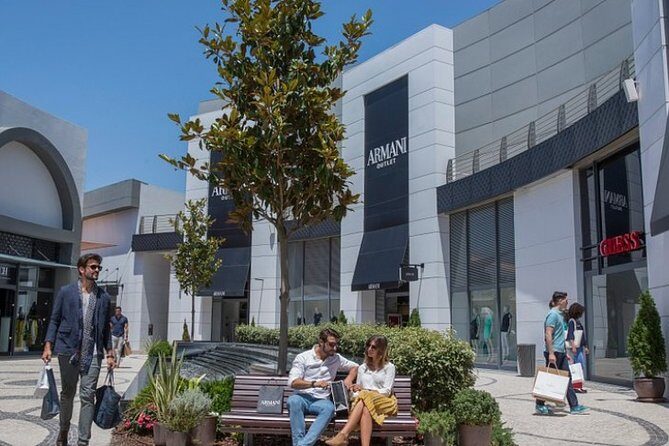 Shopping day at the largest tax free Outlet in Europe - FAQs