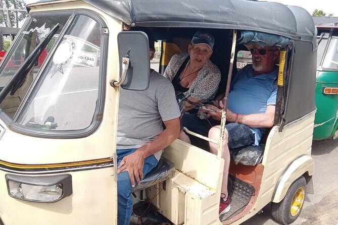 Shopping Tour By Tuk Tuk from Colombo Port Passenger Terminal. - FAQs