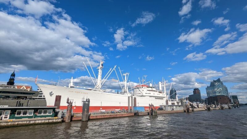 Shore excursion from Kiel to Hamburg. Private Van Tour. - FAQ