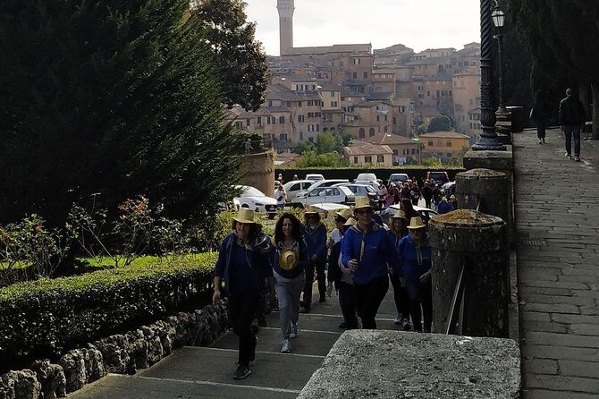 Shore excursion from Livorno to Siena and San Gimignano by private minivan - What Sets This Tour Apart?