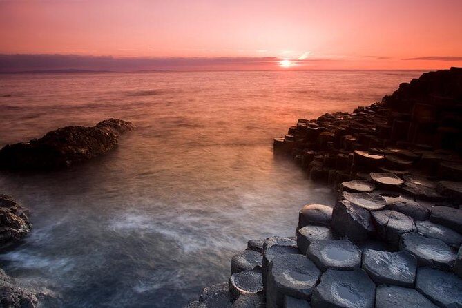Shore Excursion: Giants Causeway Tour From Belfast Port (Extra Leg Room Bus) - Key Points