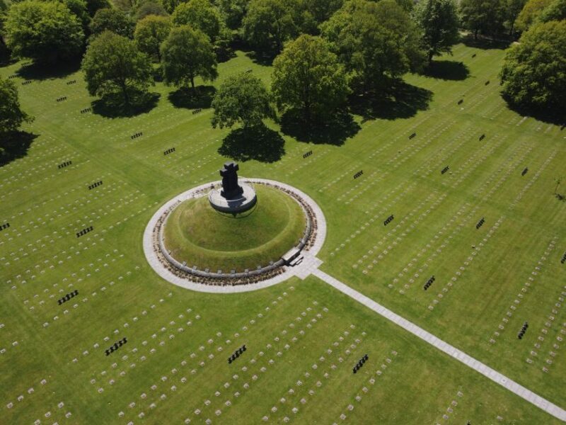 Shore excursion Normandy Private Tour with a Licensed Guide - Discover Normandy’s D-Day Landings with a Private Guide